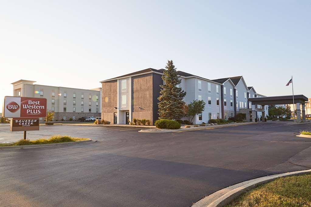 Best Western Plus Bourbonnais Hotel & Suites Luaran gambar