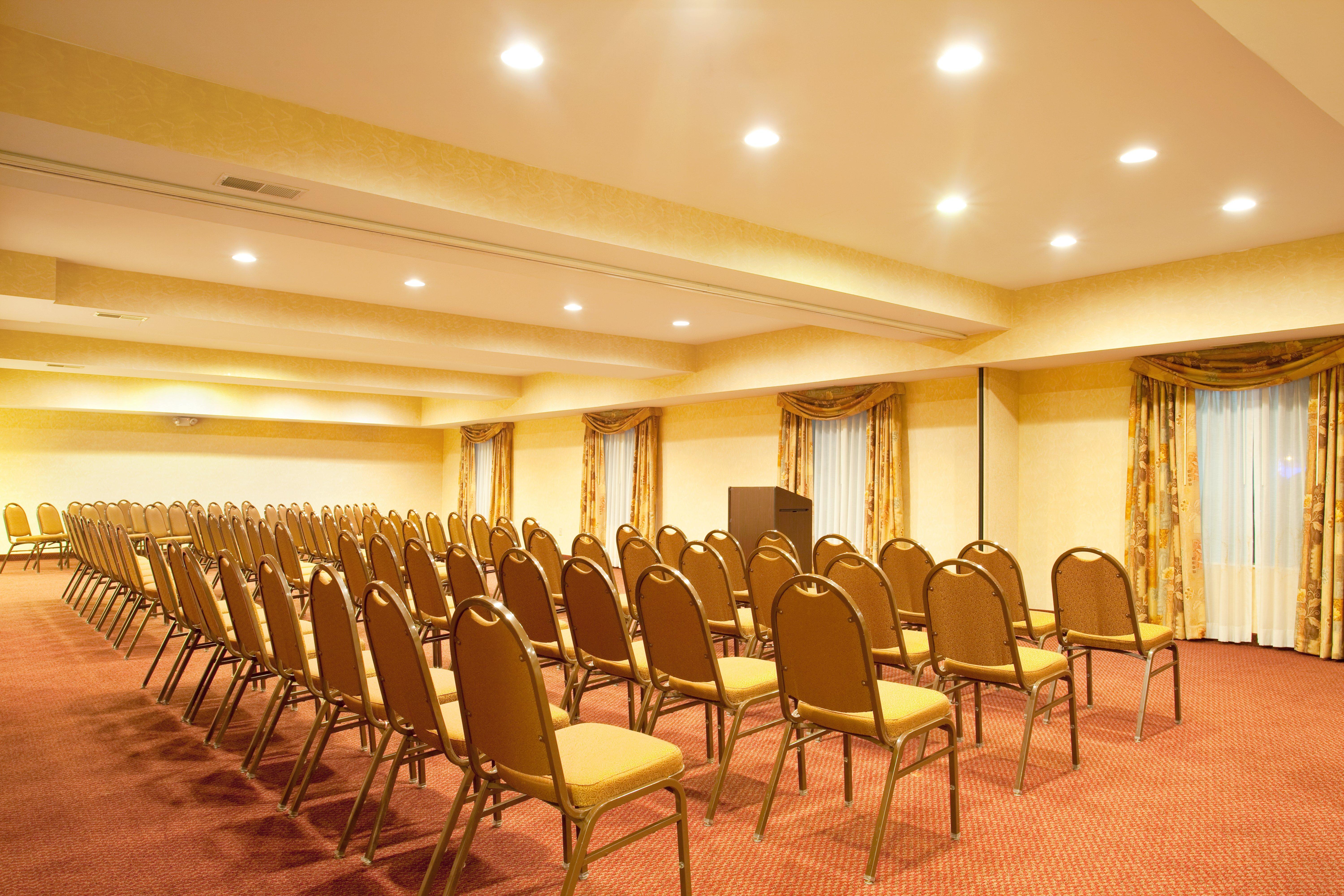 Best Western Plus Bourbonnais Hotel & Suites Luaran gambar