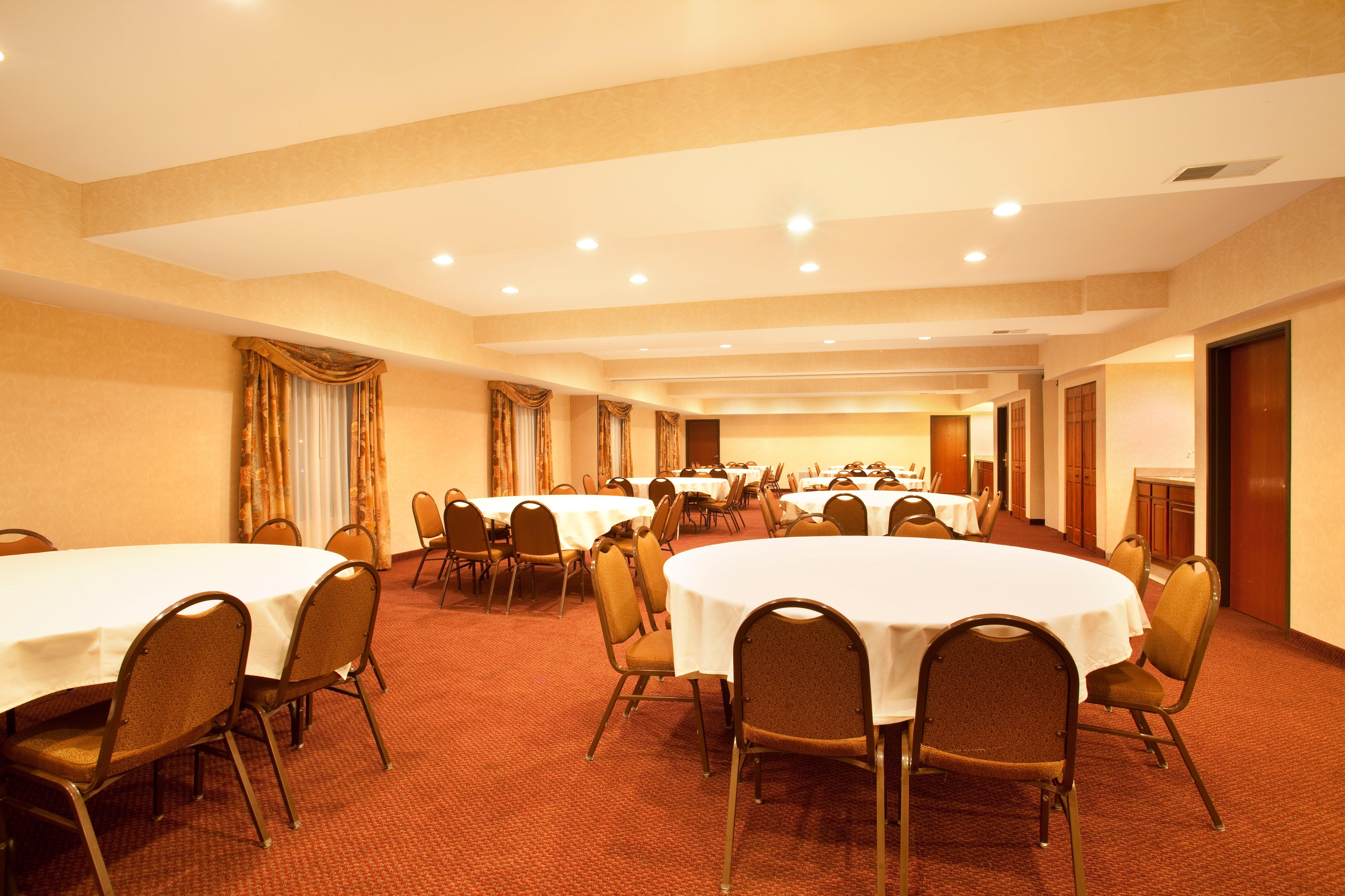Best Western Plus Bourbonnais Hotel & Suites Luaran gambar