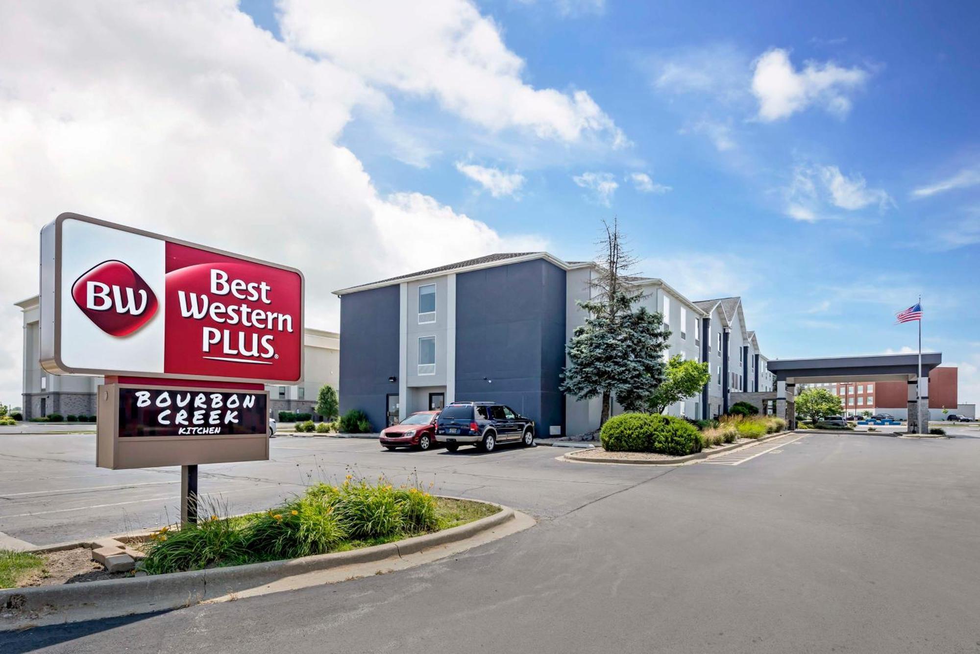 Best Western Plus Bourbonnais Hotel & Suites Luaran gambar